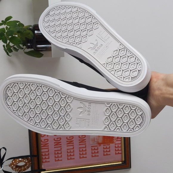 Adidas size 9 black and white slip ons - Picture 2 of 4